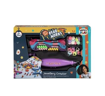 Play-set bracelet maker