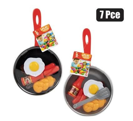 Play-set pan with food
